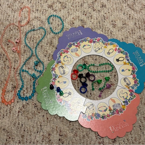 Pretty Pretty Princess Game - Picture 3 of 3